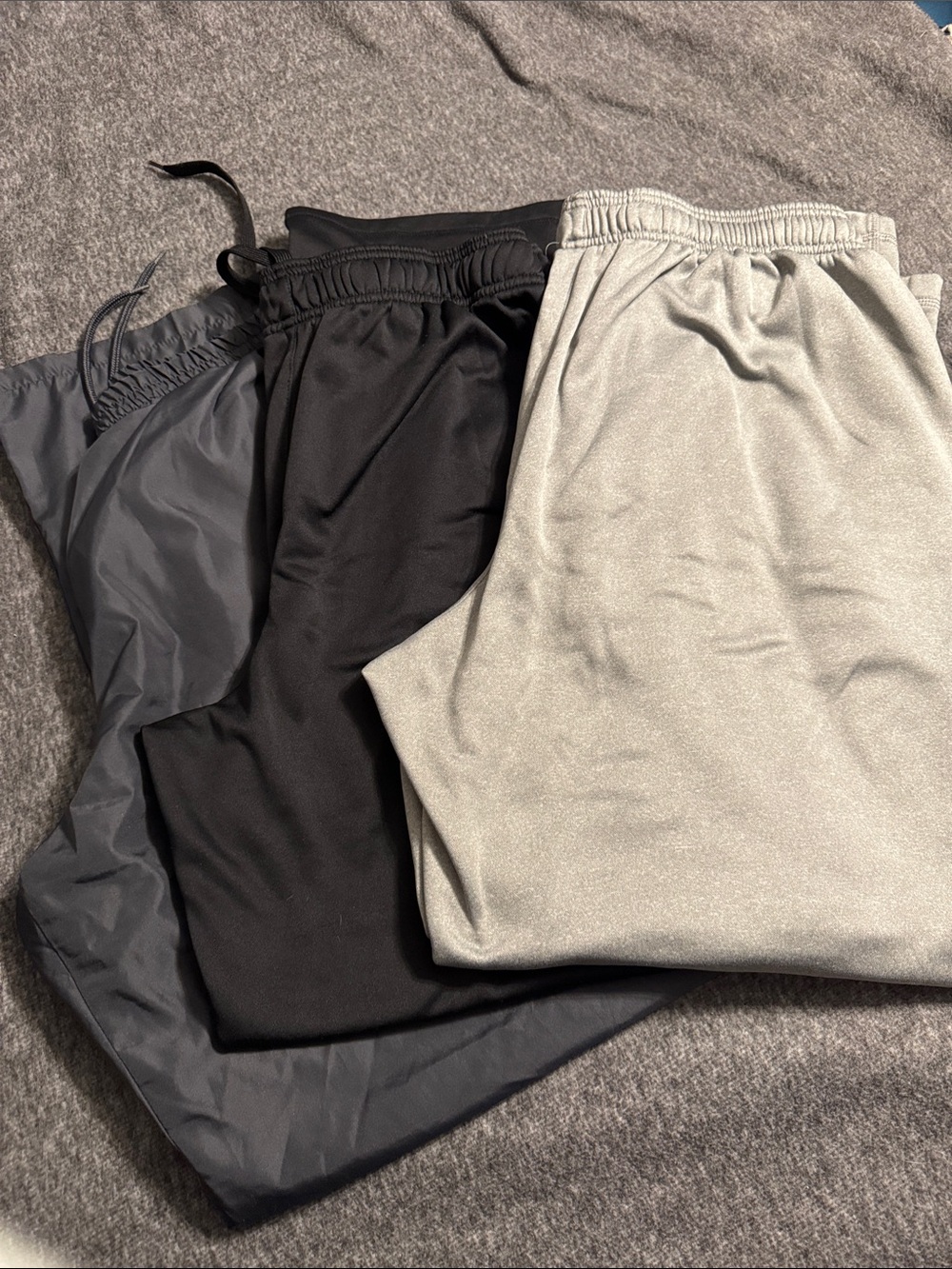 bcg Men's Drawstring Joggers in Black and Light Gray